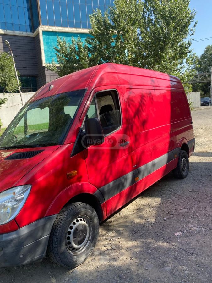 Mercedes-Benz Sprinter 2013 — photo 2
