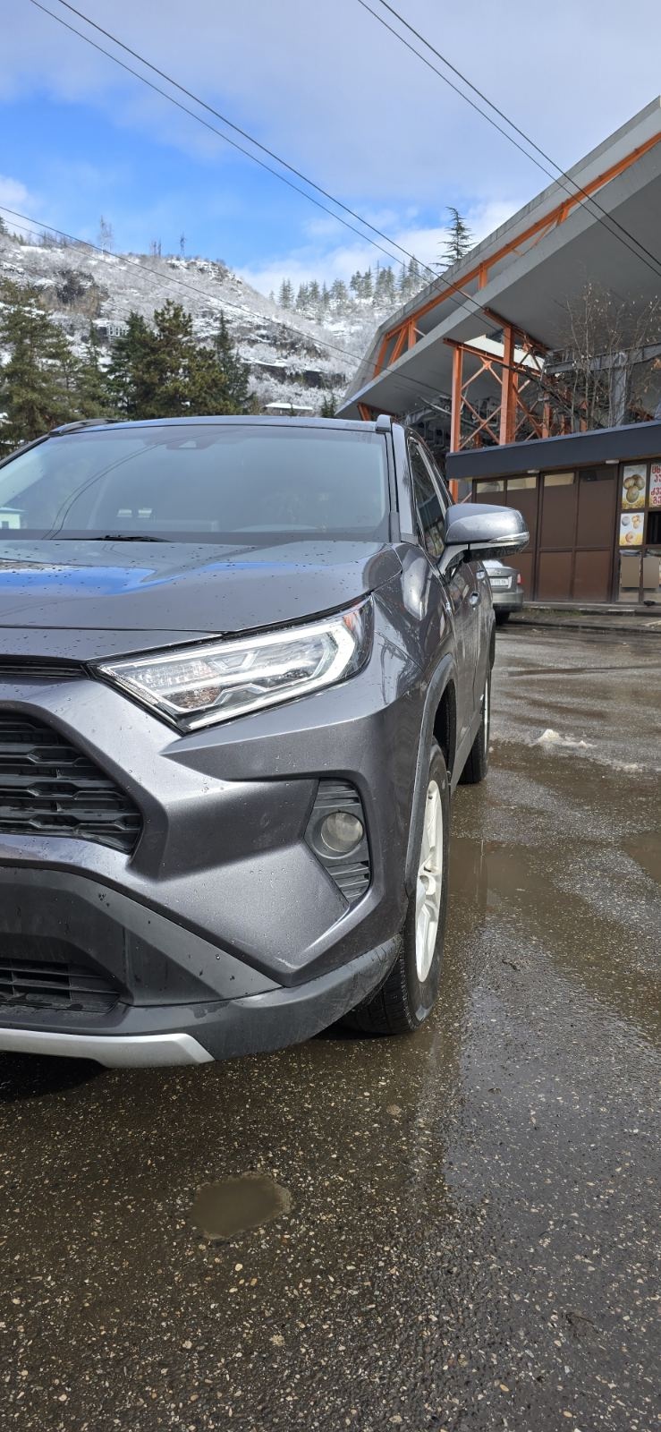 Toyota RAV 4 2020 — photo 2