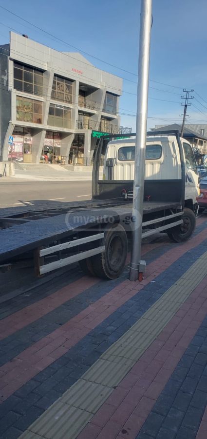 Hyundai HD 65 2012 — photo 2
