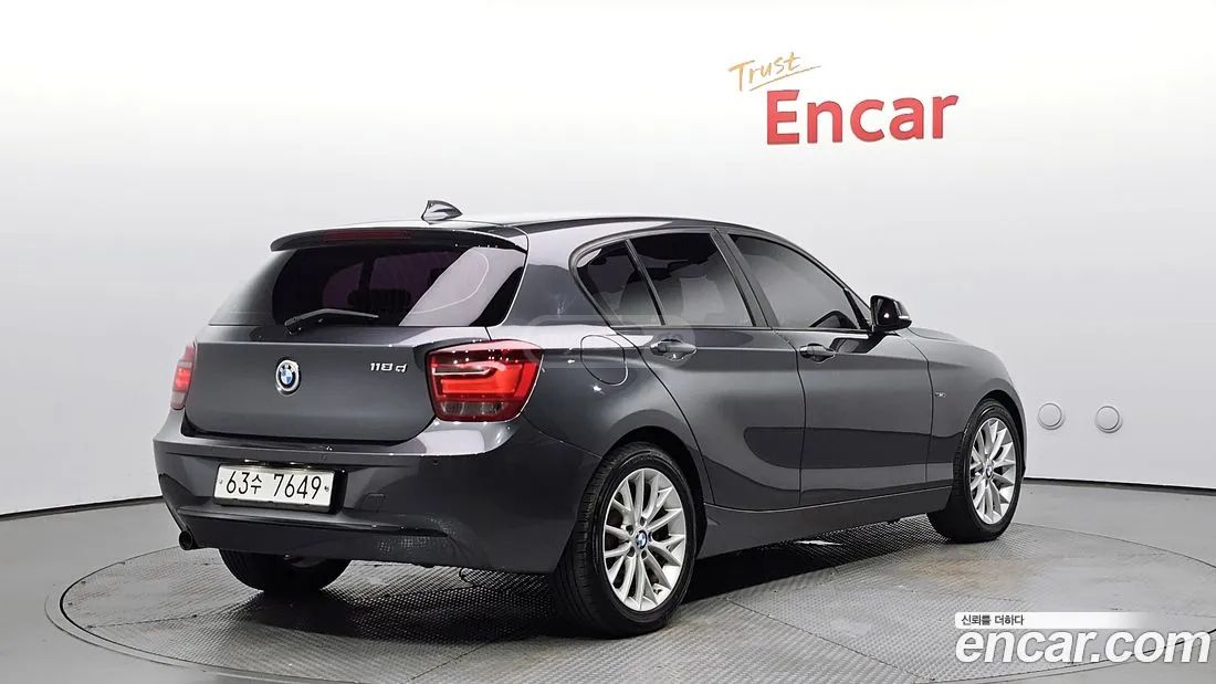 BMW 135 2015 — photo 2