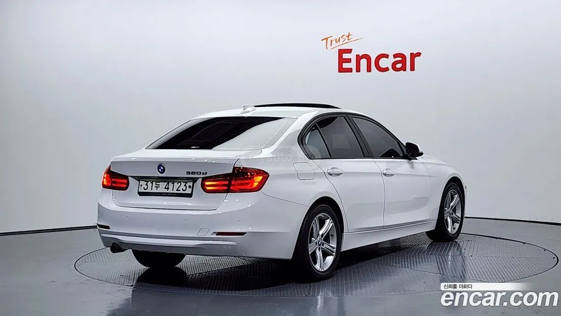 BMW 340 2015 — photo 2