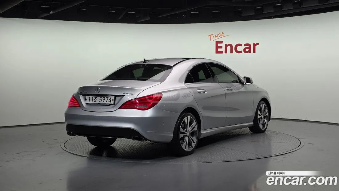 Mercedes-Benz CLA 45 AMG 2015 — photo 2