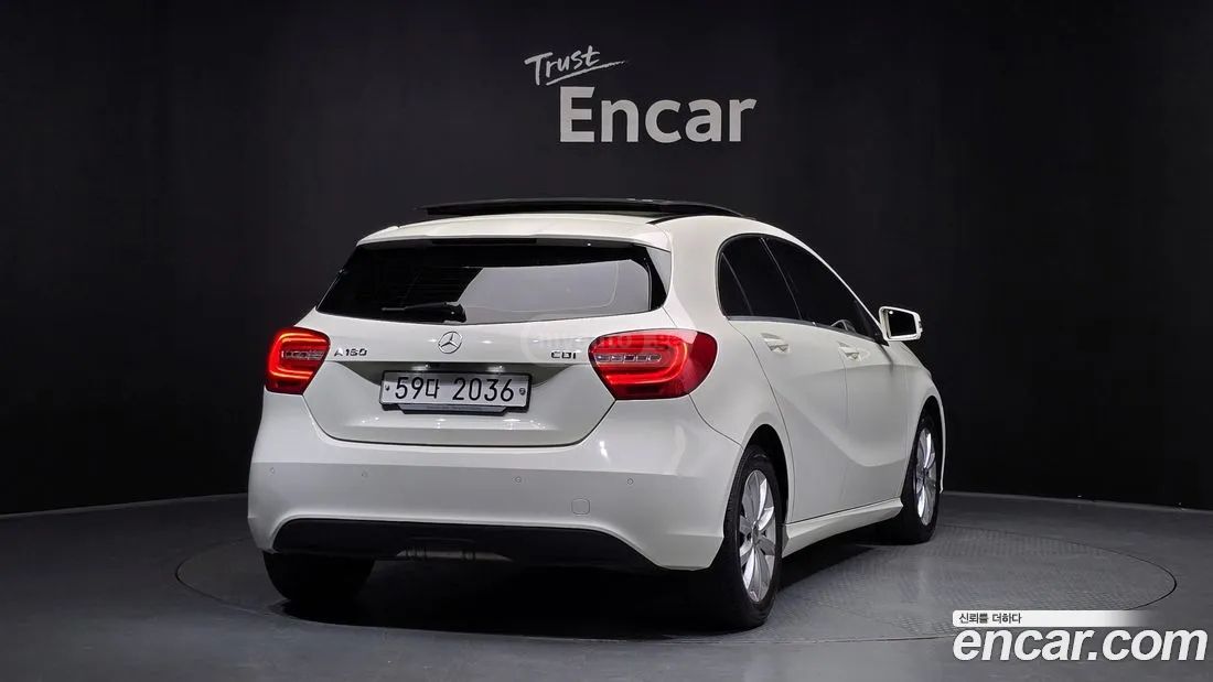 Mercedes-Benz A 45 AMG 2015 — photo 2
