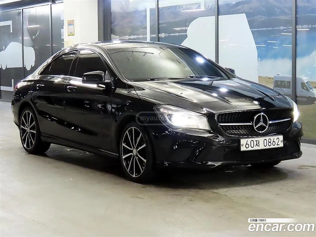 Mercedes-Benz CLA 45 AMG