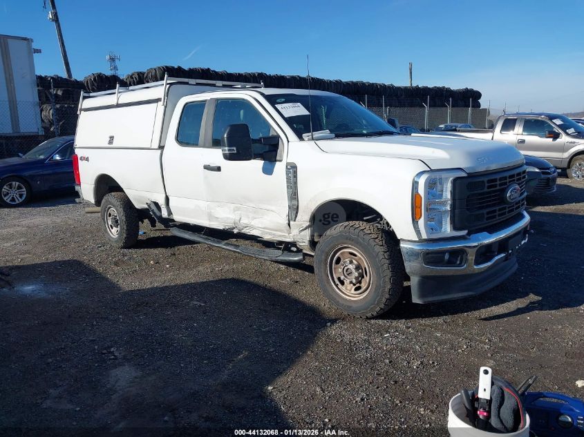 Ford F250 2024 — photo 2