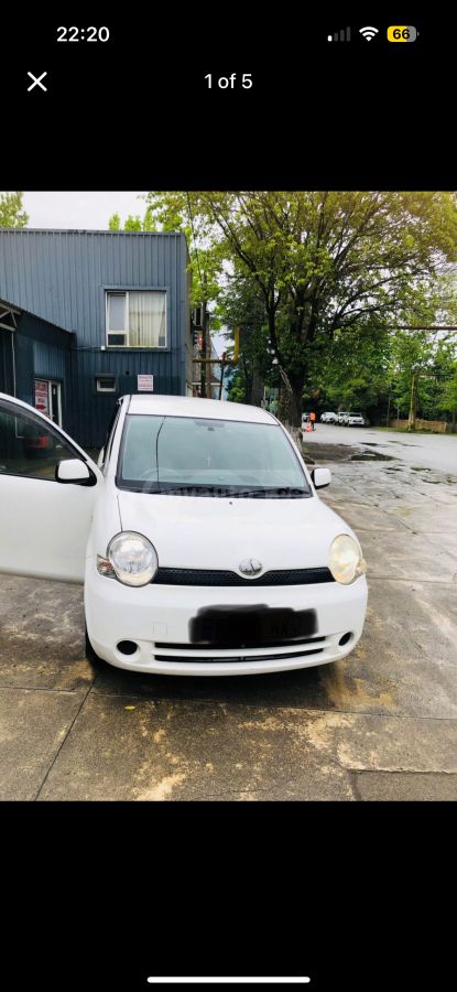 Toyota Sienta 2006 — photo 2