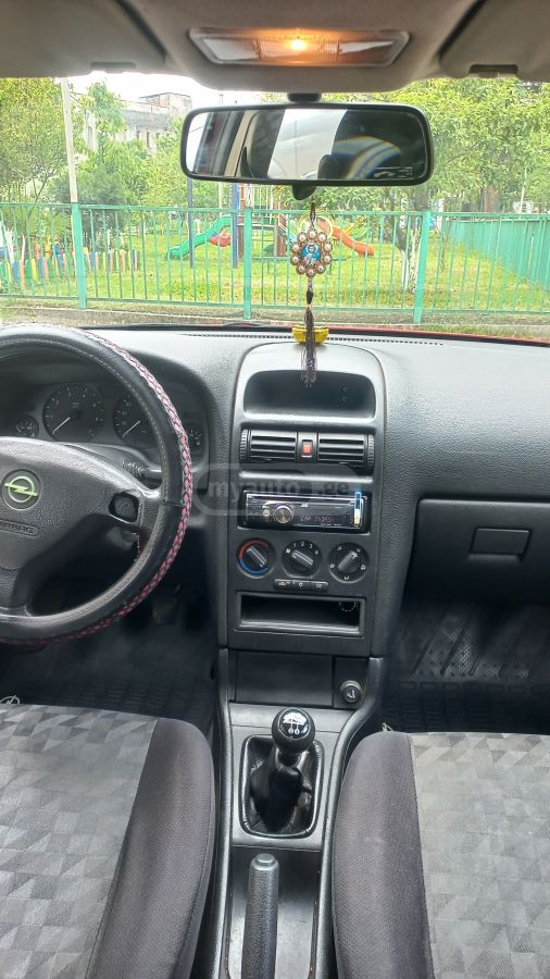 Opel Astra 1998 — photo 2