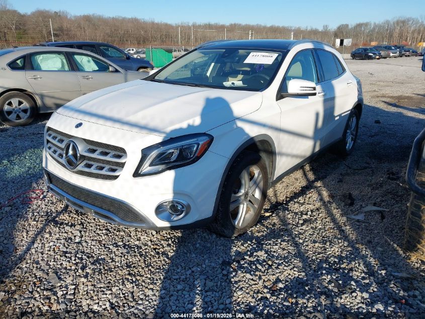 Mercedes-Benz A 250 2019 — photo 2