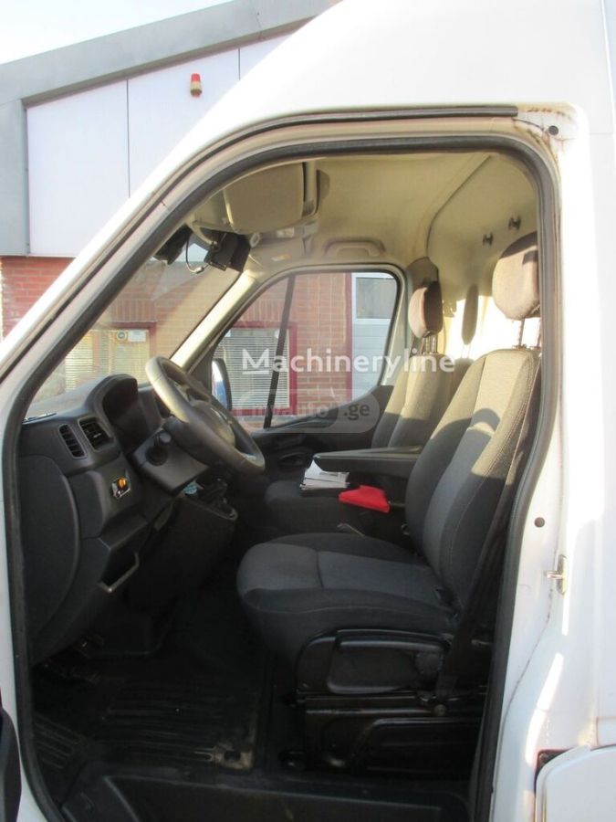 Renault Master 2022 — photo 2