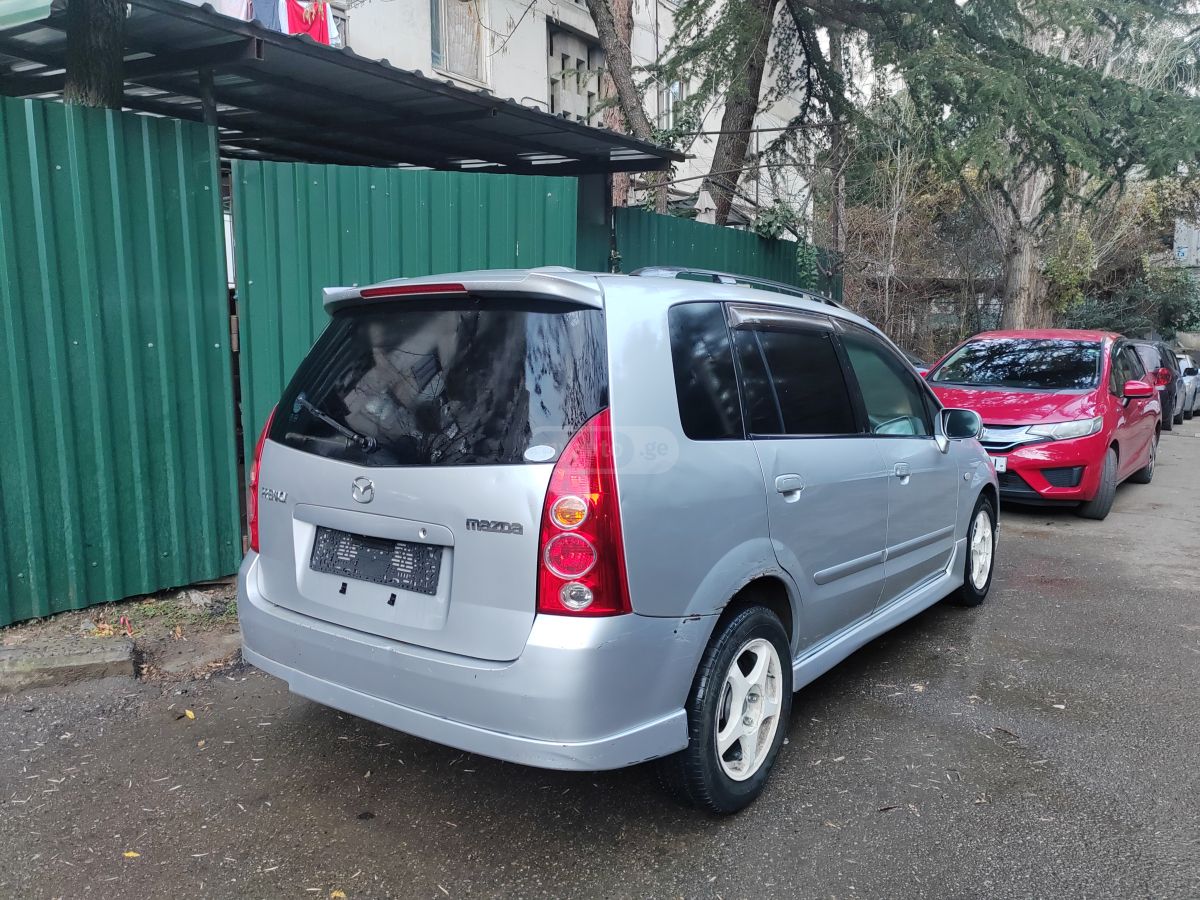 Mazda Premacy 2002 — photo 2