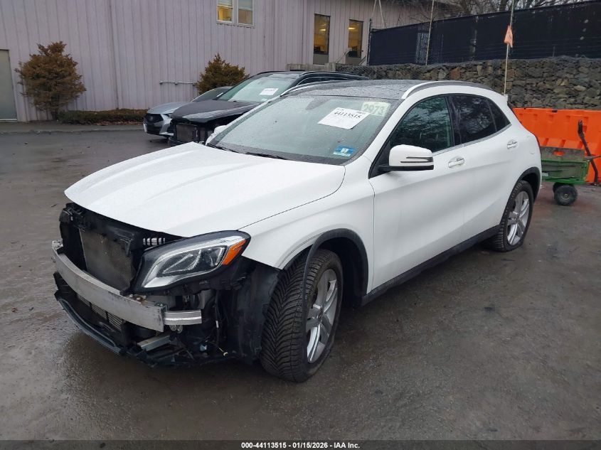 Mercedes-Benz A 250 2020 — photo 2