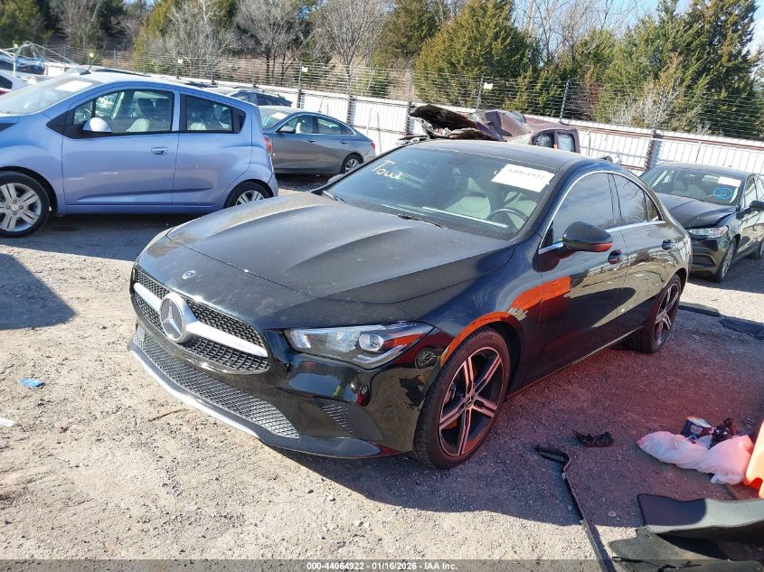Mercedes-Benz A 250 2020 — photo 2