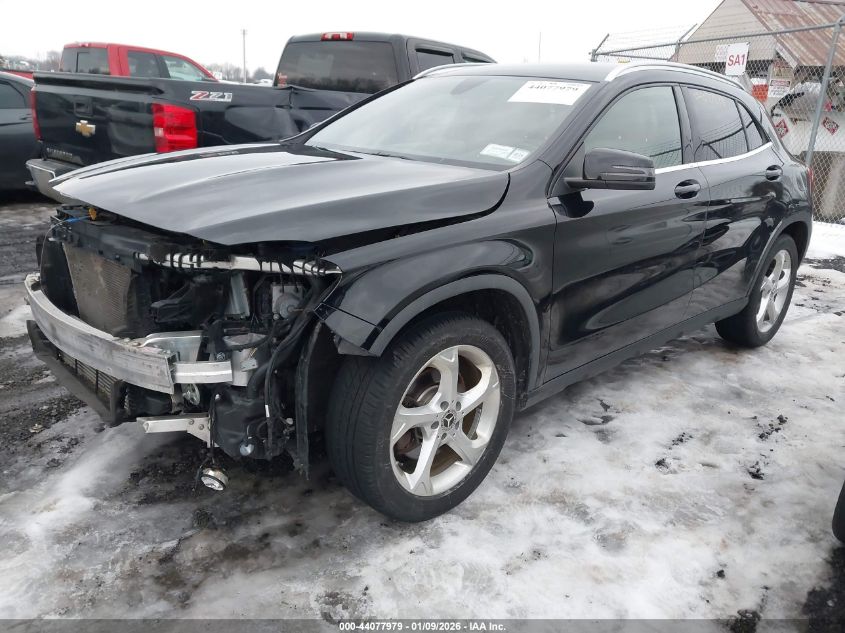Mercedes-Benz A 250 2020 — photo 2