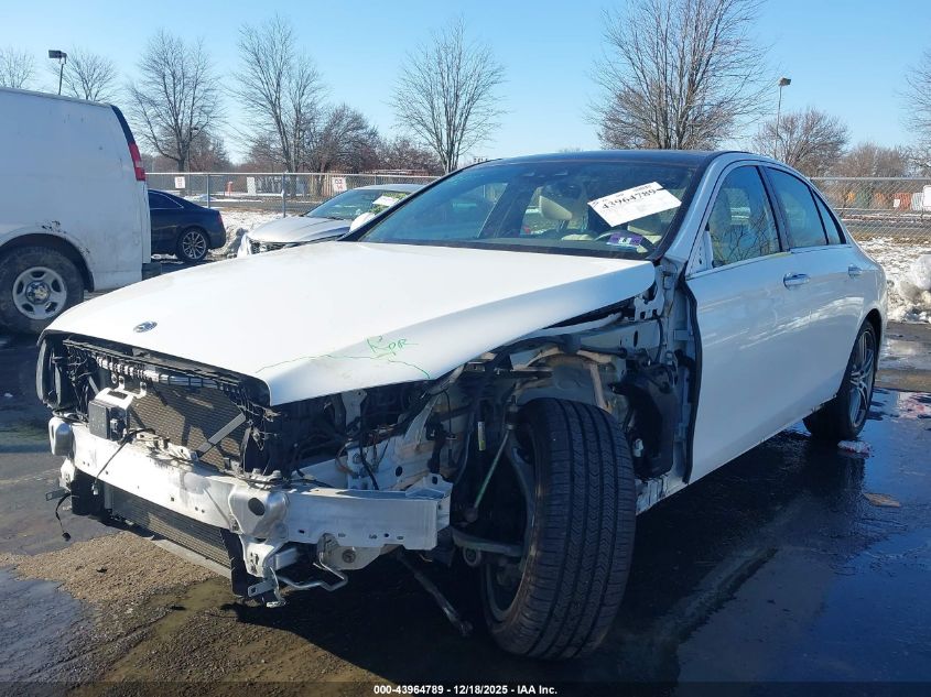 Mercedes-Benz E 300 2019 — photo 2