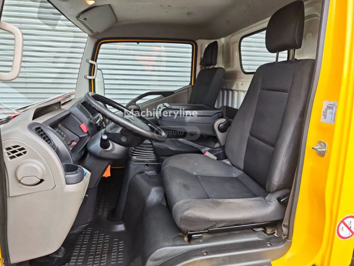 Nissan Cabstar 2014 — photo 2