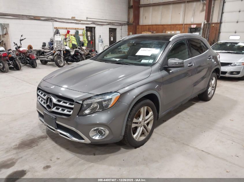 Mercedes-Benz A 250 2018 — photo 2