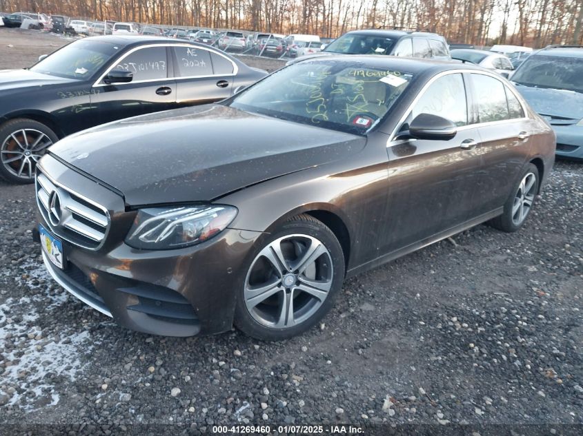 Mercedes-Benz E 300 2017 — photo 2