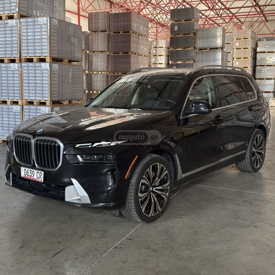 BMW X7 2023 — photo 2
