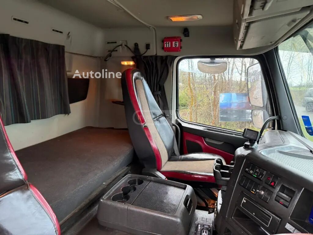 Volvo FMX 2015 — photo 2
