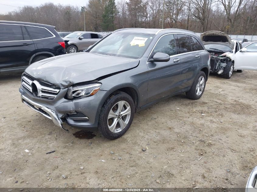 Mercedes-Benz C 300 2018 — photo 2