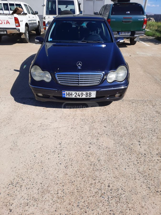 Mercedes-Benz C 240 2000 — photo 2
