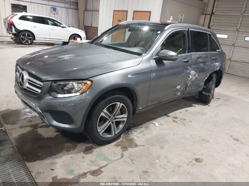 Mercedes-Benz C 300 2017 — photo 2