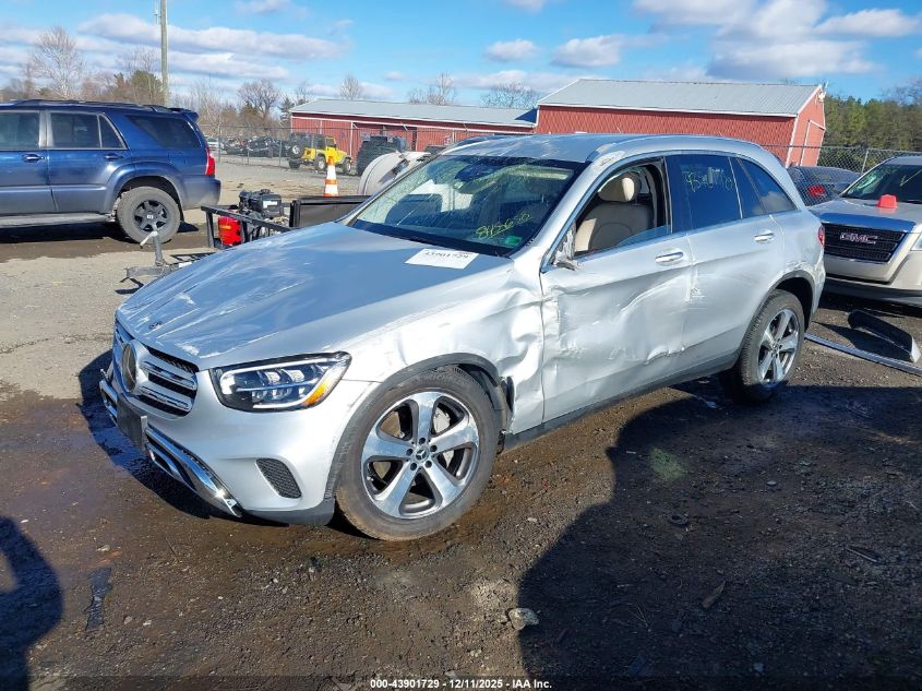 Mercedes-Benz C 300 2020 — photo 2