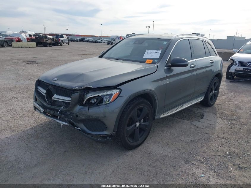 Mercedes-Benz GLC 300 2016 — photo 2