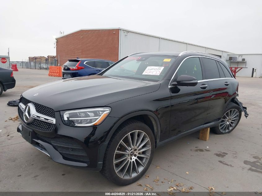 Mercedes-Benz C 300 2022 — photo 2