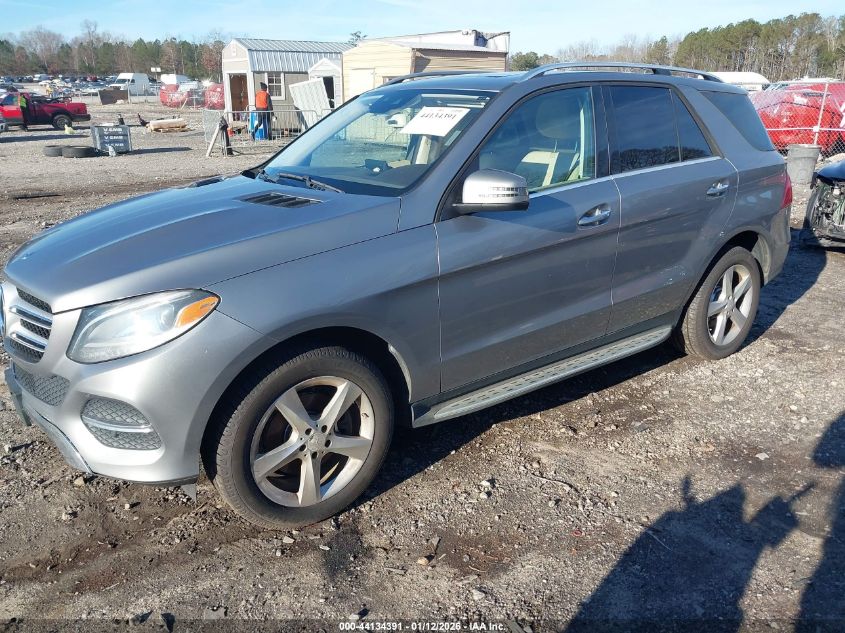 Mercedes-Benz GLE 350 2016 — photo 2