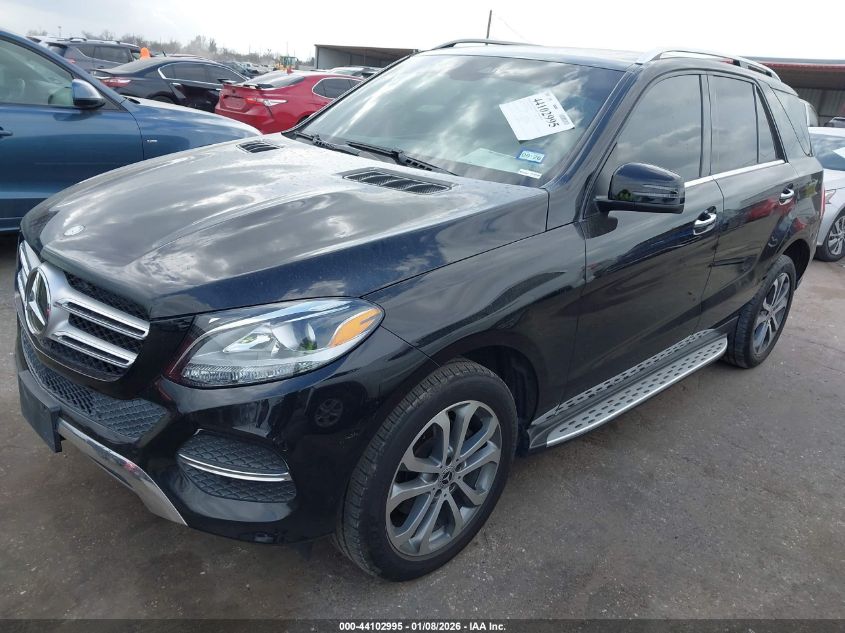Mercedes-Benz GLE 350 2017 — photo 2