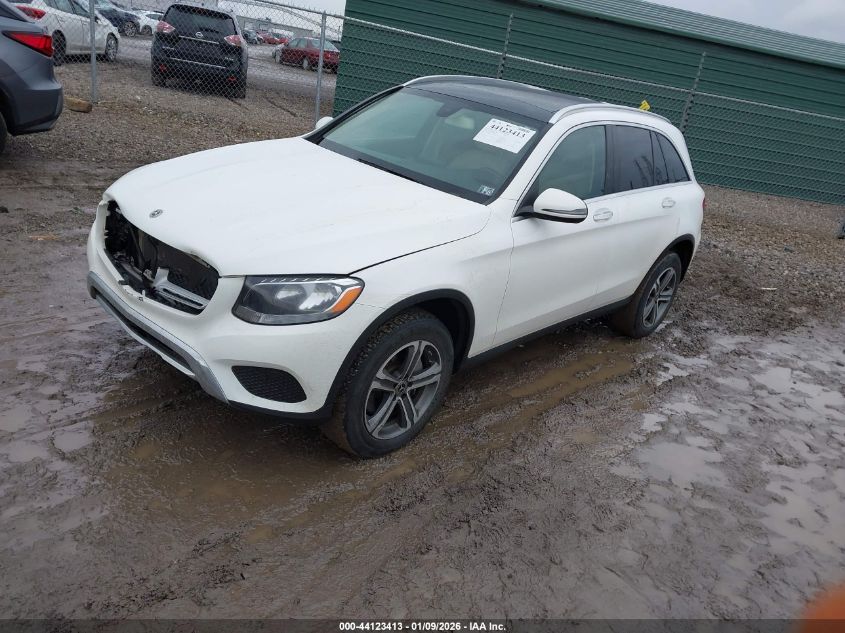 Mercedes-Benz C 300 2018 — photo 2