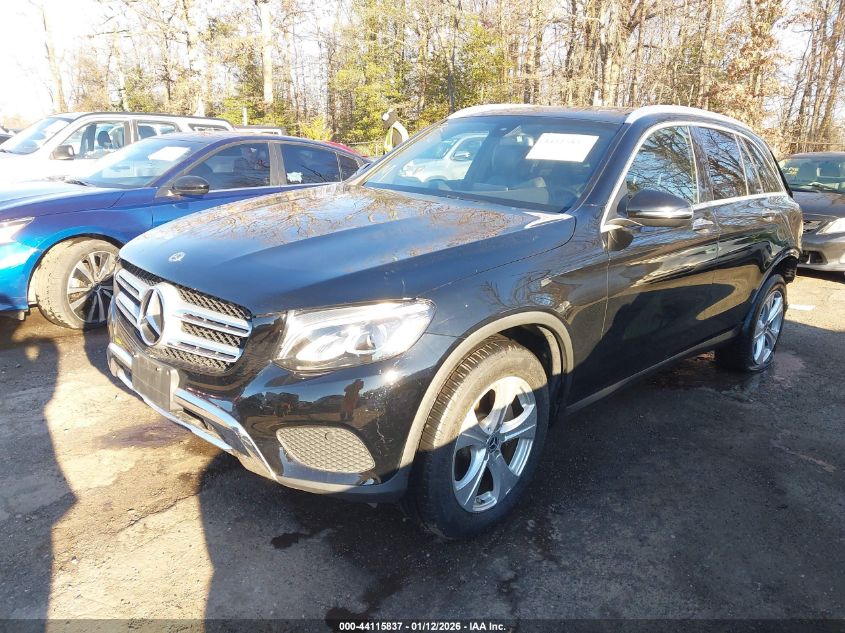 Mercedes-Benz C 300 2018 — photo 2