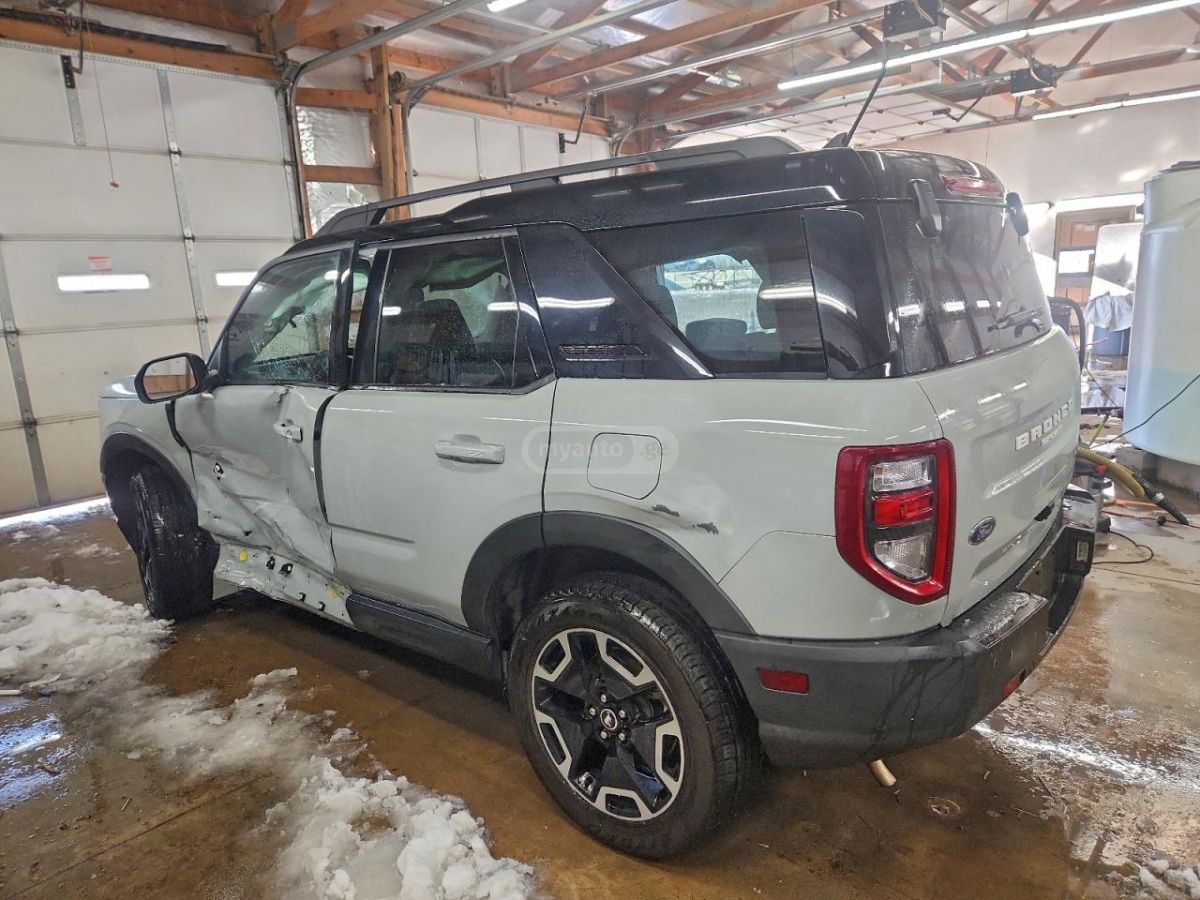 Ford Bronco 2021 — photo 2
