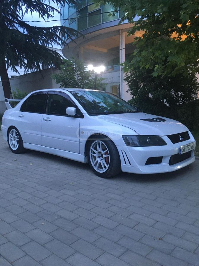 Mitsubishi Lancer