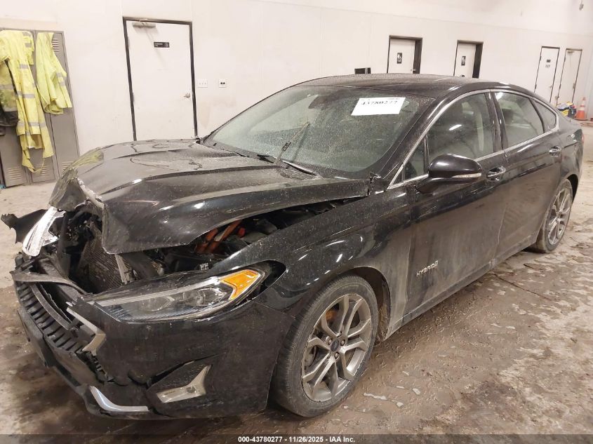 Ford Fusion 2019 — photo 2