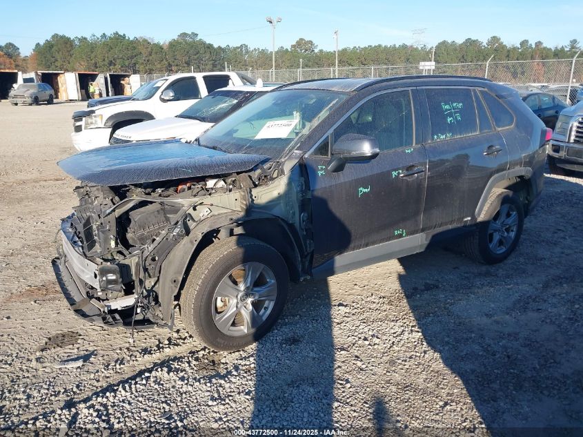 Toyota RAV4 2022 — photo 2