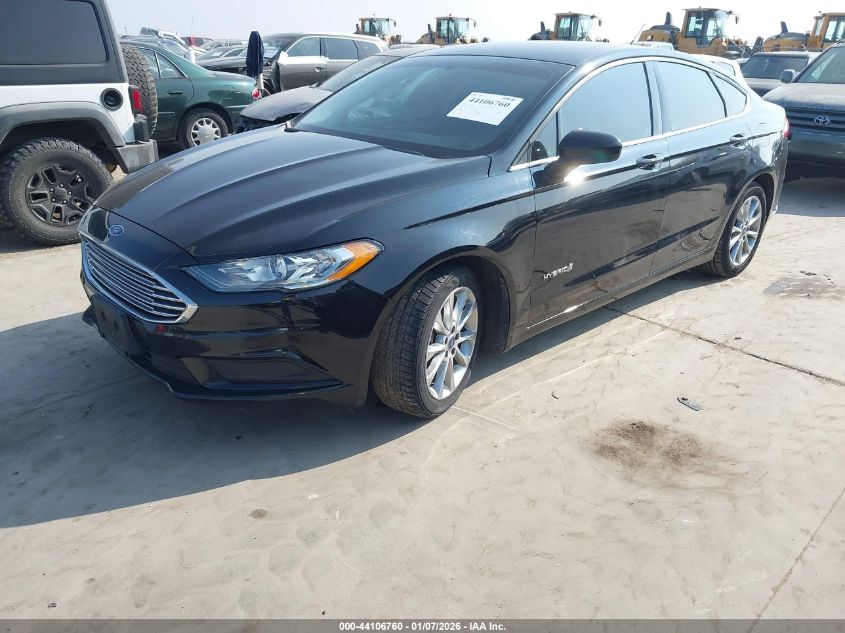 Ford Fusion 2017 — photo 2