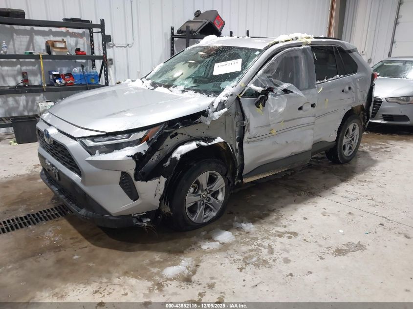 Toyota RAV4 2022 — photo 2