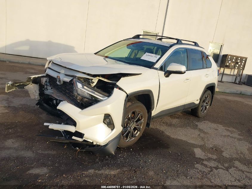 Toyota RAV4 2022 — photo 2