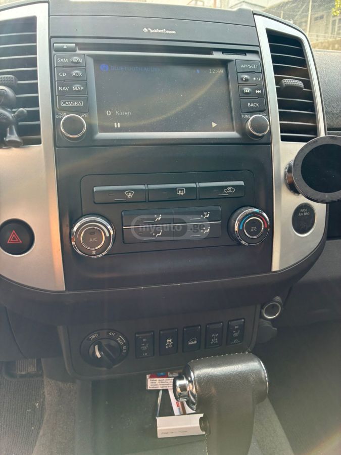Nissan X-Terra 2014 — photo 2