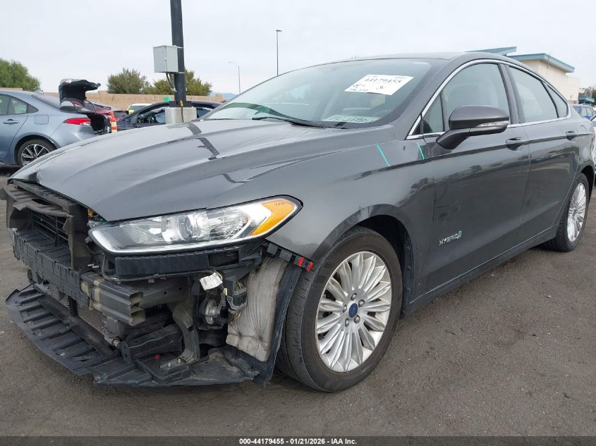 Ford Fusion 2015 — photo 2