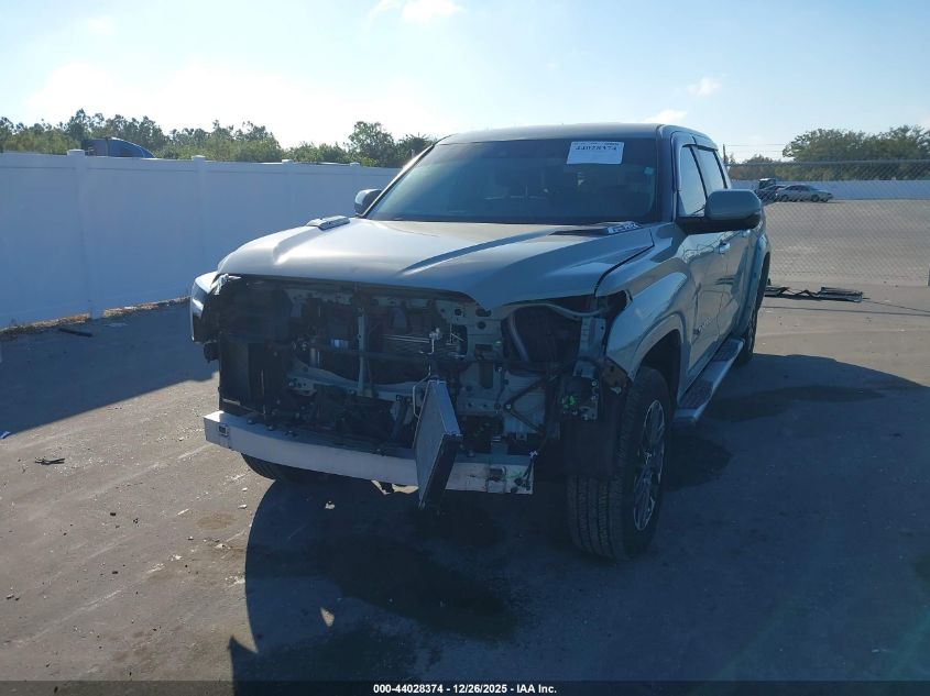 Toyota Tundra 2024 — photo 2