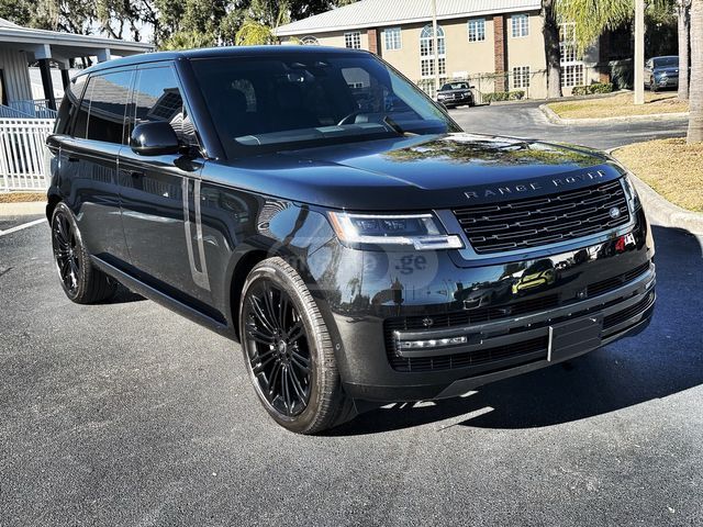 Land Rover Range Rover Vogue 2025 — photo 2