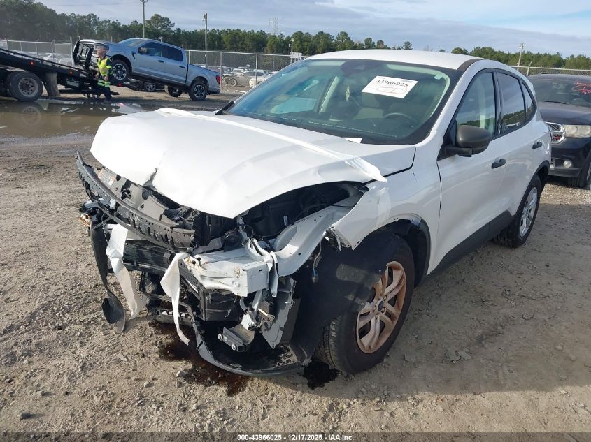 Ford Escape 2022 — photo 2