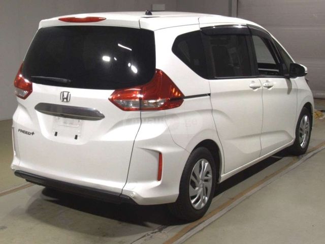 Honda Freed 2021 — photo 2