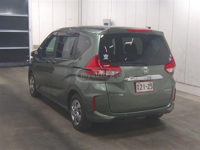 Honda Freed 2021 — photo 2