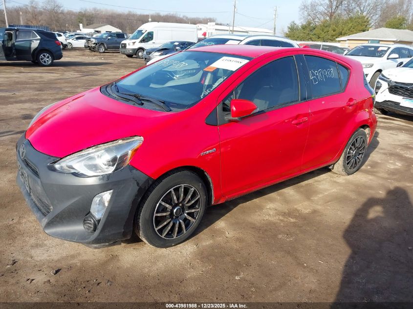 Toyota Prius 2015 — photo 2