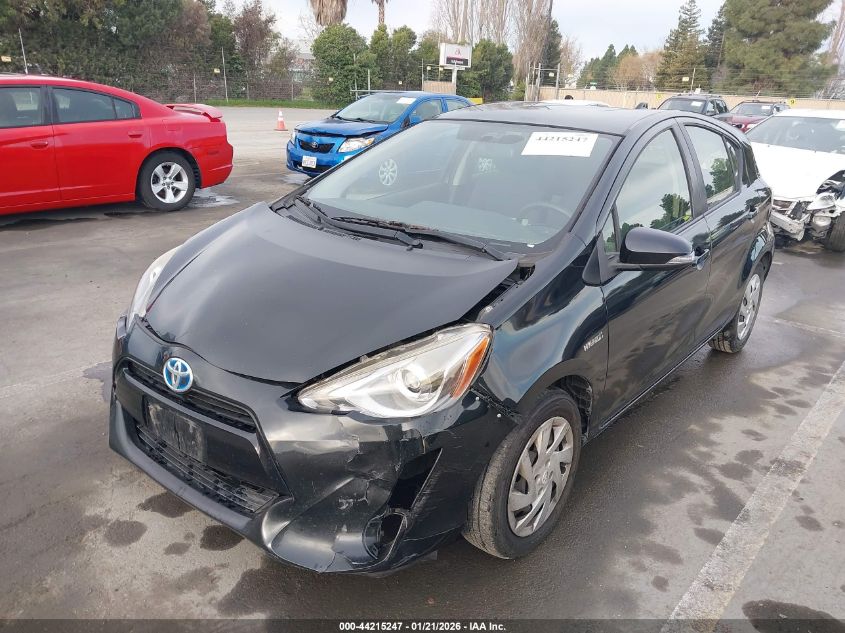Toyota Prius 2015 — photo 2