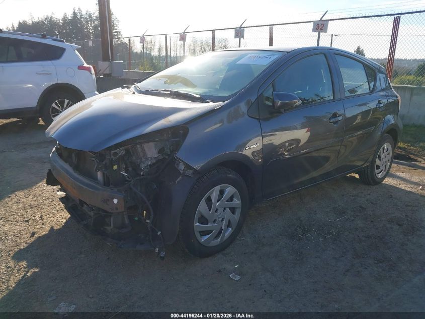 Toyota Prius 2015 — photo 2